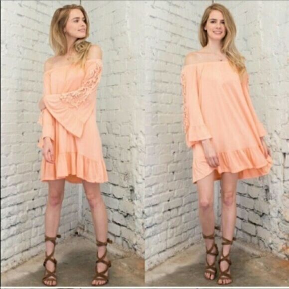 NWOT‎ Off the shoulder dress - Picture 2 of 4